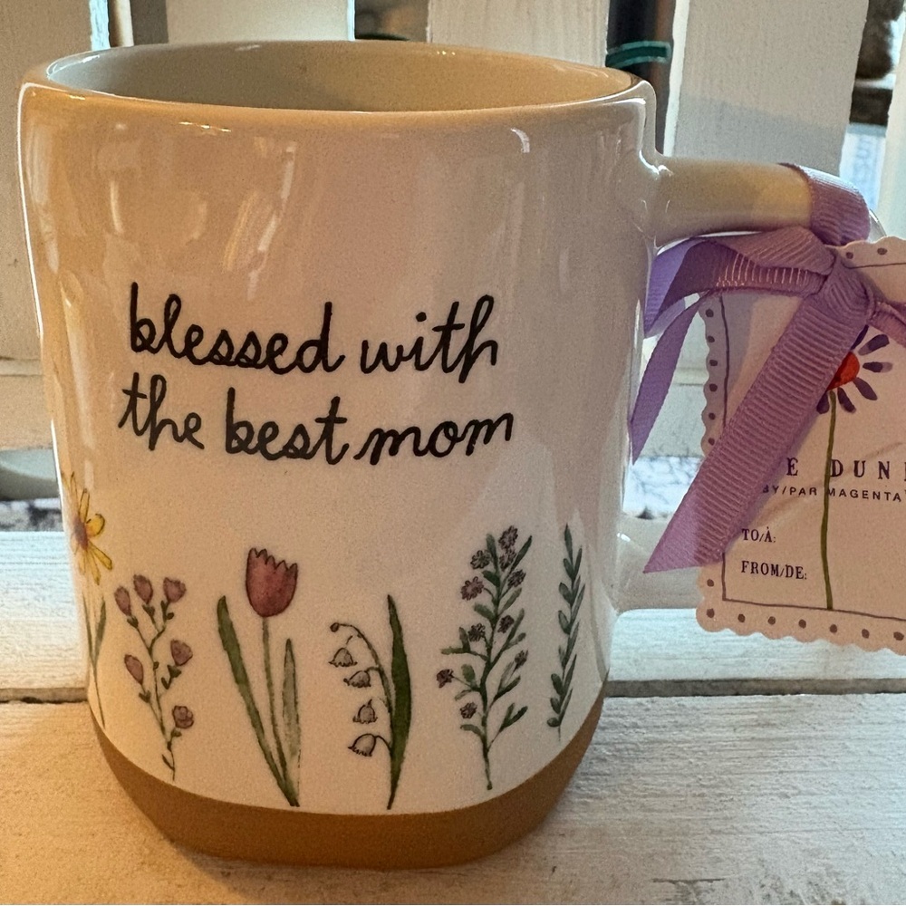 Blessed With The Best Mom Floral Ceramic Mug - White and Tan
